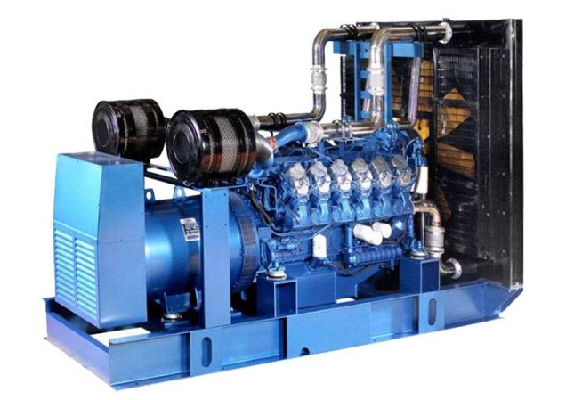 信宜康明斯30kw小型柴油二手发电机组 信宜康明斯30kw小型柴油二手发电机组